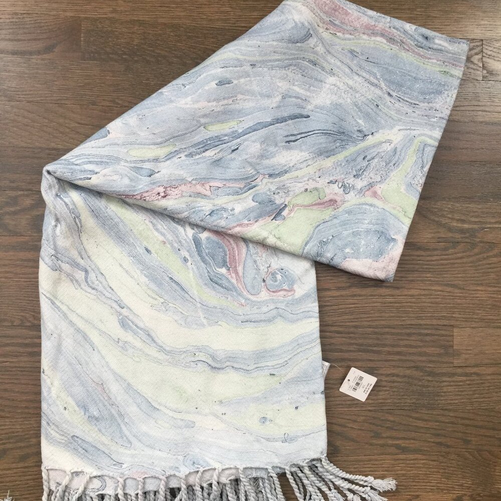 ANTHROPOLOGIE Marbled Zooey Fringe oversize Throw Blanket Blue Watercolor NWT!